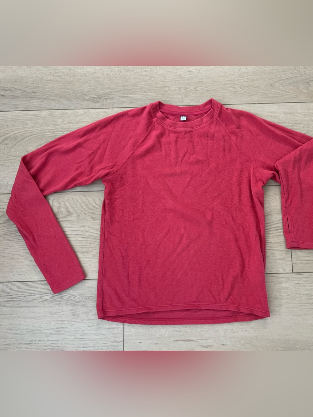 Uniqlo Women's Scoop Neck fleece Sweater in Berry Pink